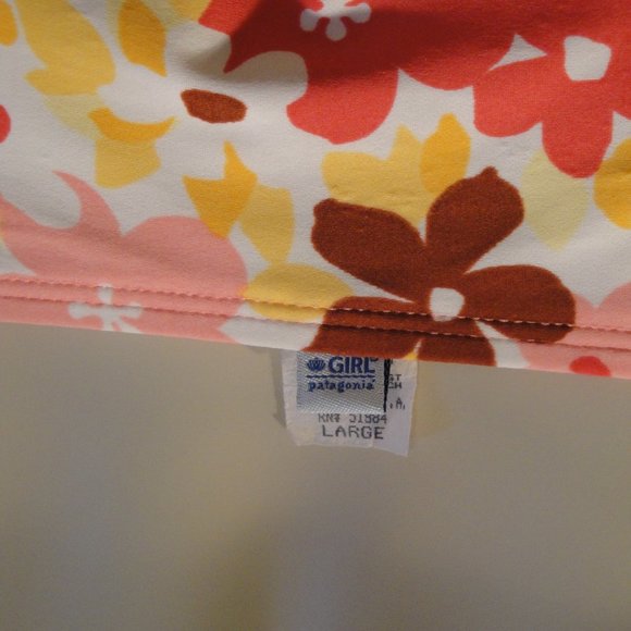 Patagonia Water Girl 3 piece bathing suit board short - Picture 11 of 12